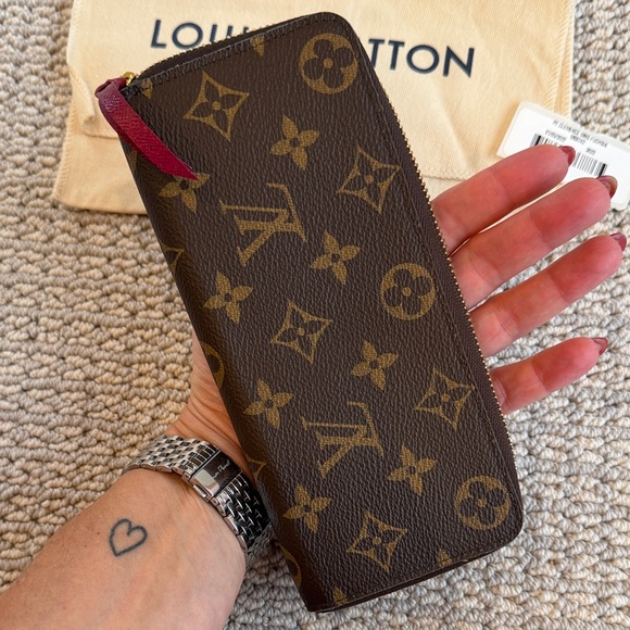 Louis Vuitton Clemence Fuchsia wallet - Picture 3 of 5